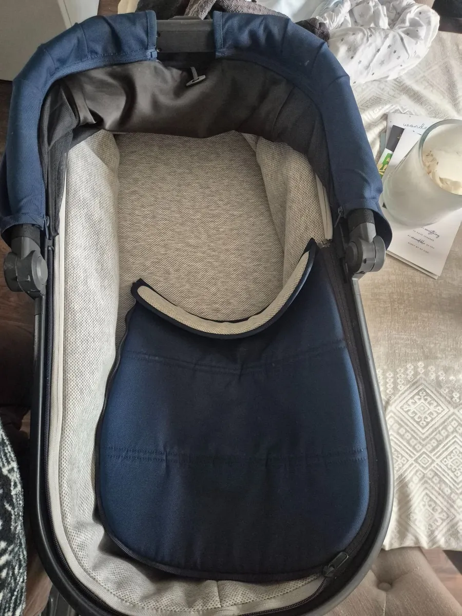 Uppababy bassinet - Image 3