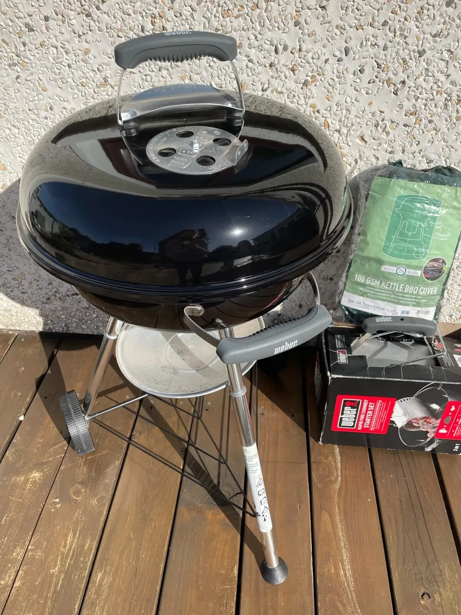 Weber Kettle BBQ - Image 1