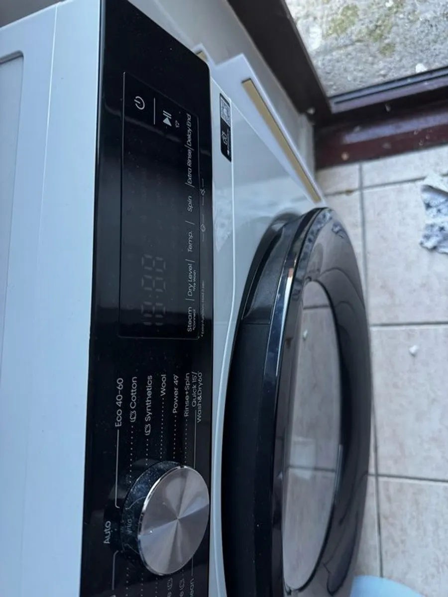 washer Dryer - Image 3