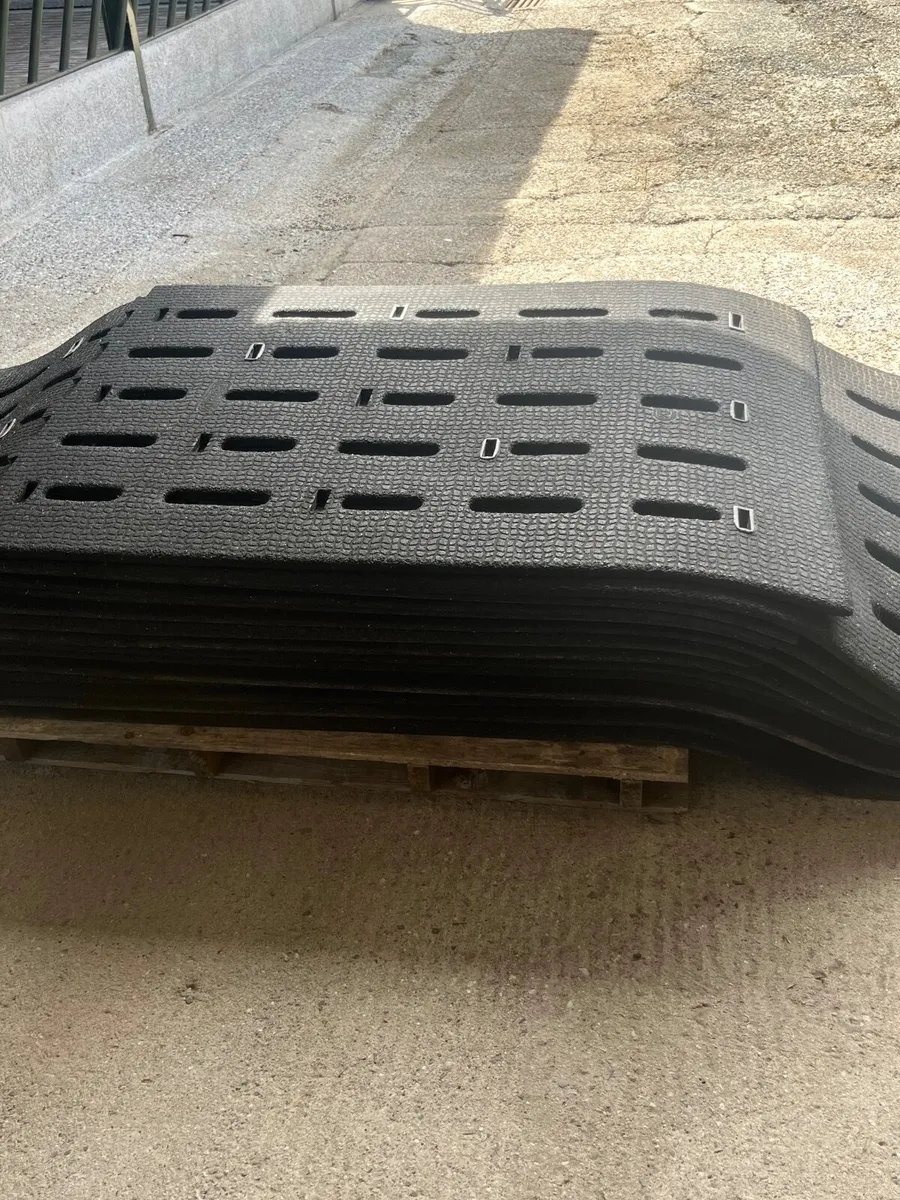 Livestock slate mats - Image 1