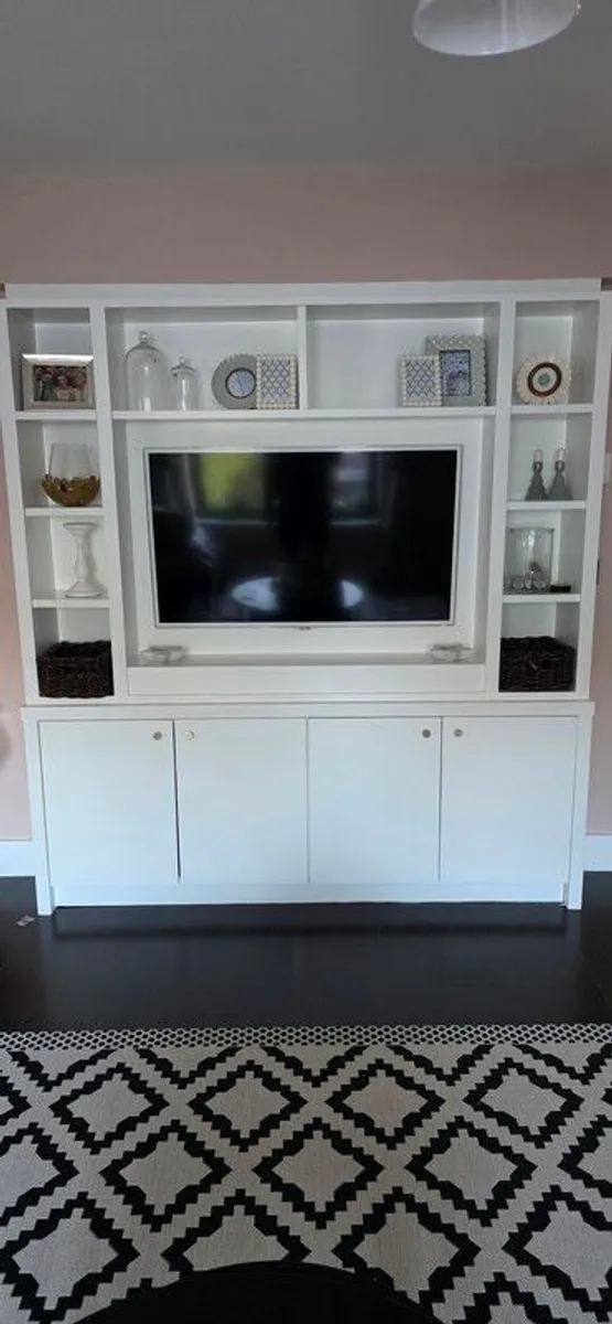 Samsung LED TV - Image 1