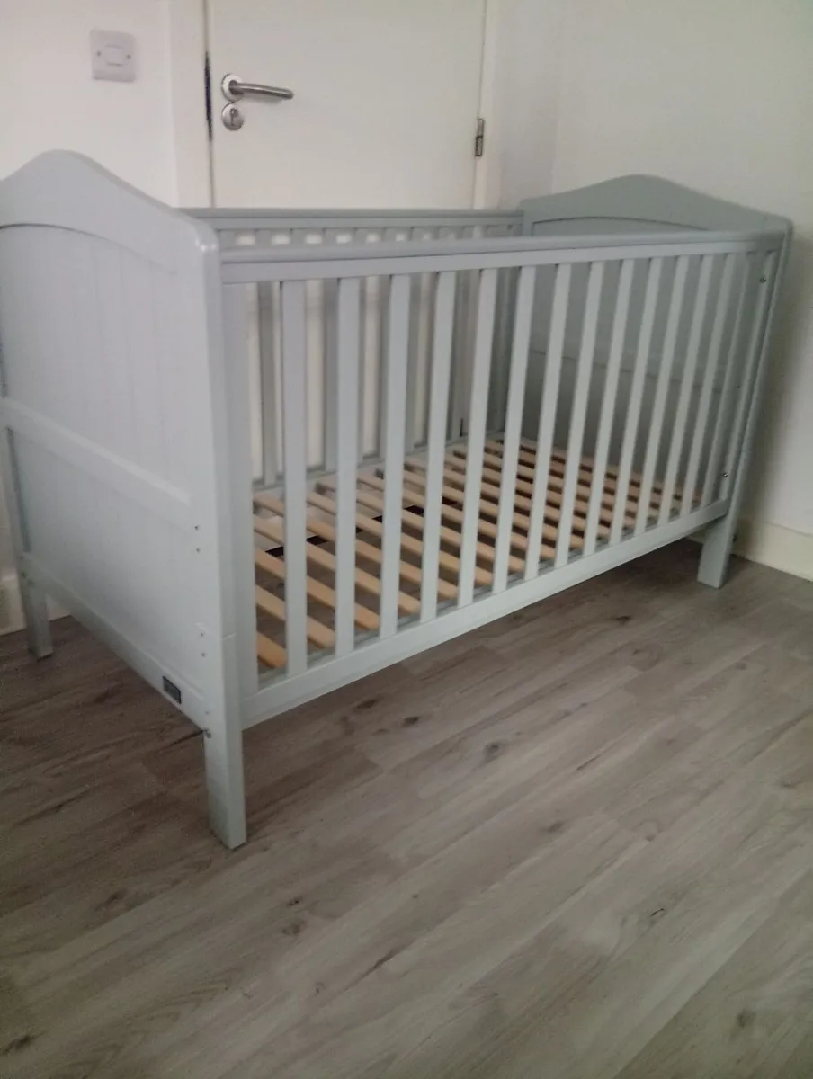 Solid Quality Cotbed+ New Mattress - Image 4