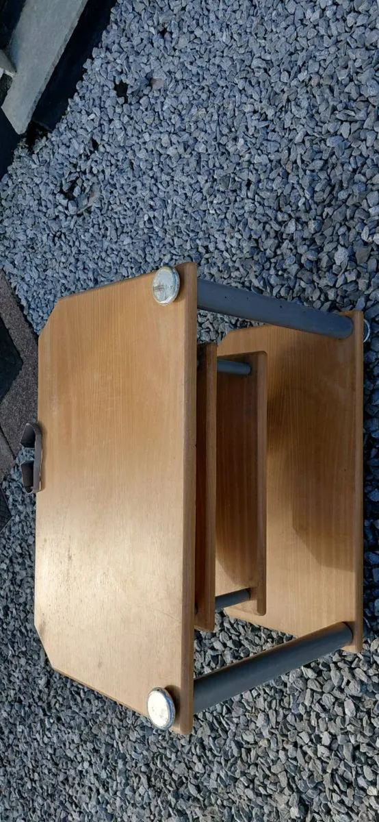 Tv table - Image 1