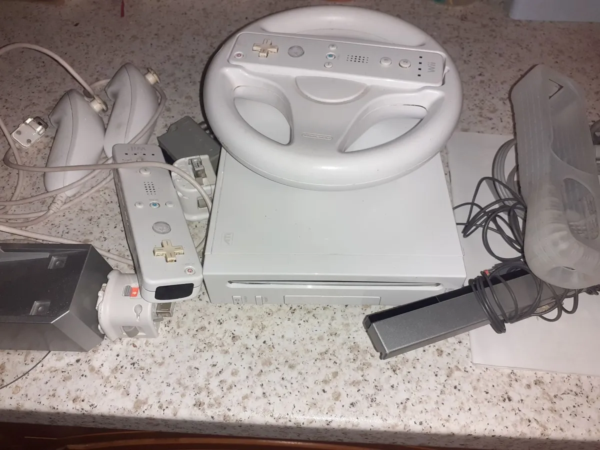 Wii Console, Accessories and Games - Image 1