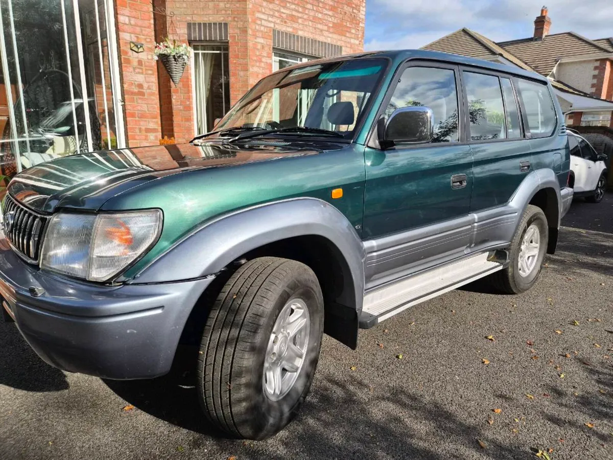 Toyota landcruiser - Image 2