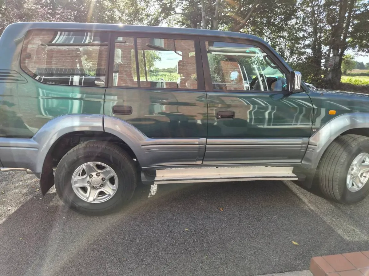 Toyota landcruiser - Image 3