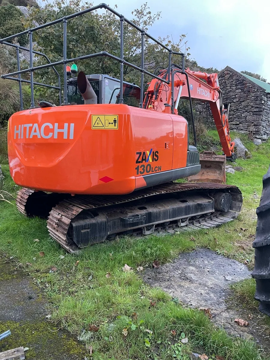 Hitachi 130 - Image 1