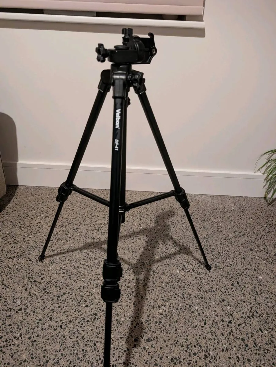 Velbon DF-41 tripod - Image 2