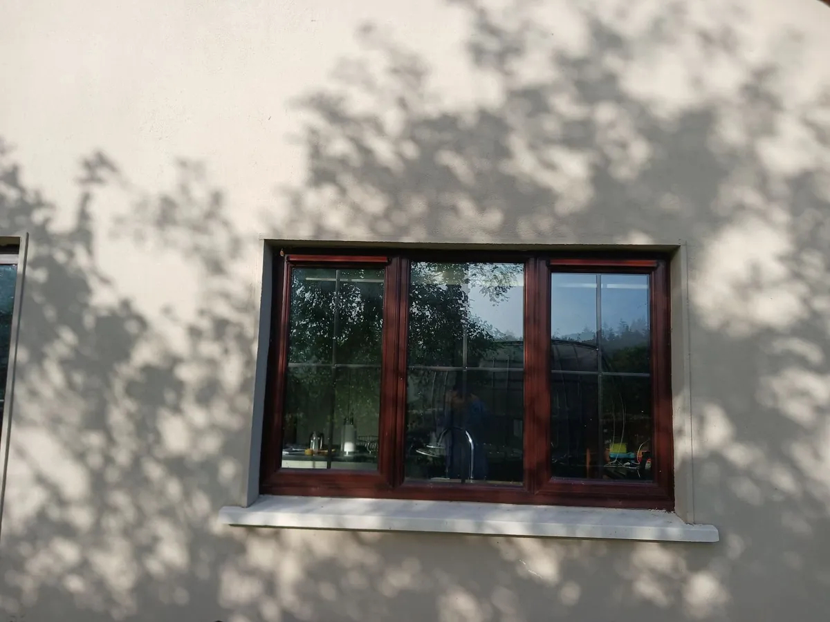 Title: 2 x Woodgrain Double Glazed uPVC Windows - Image 2