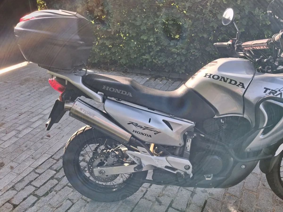 Honda Trans Alp 650 2003 - Image 3