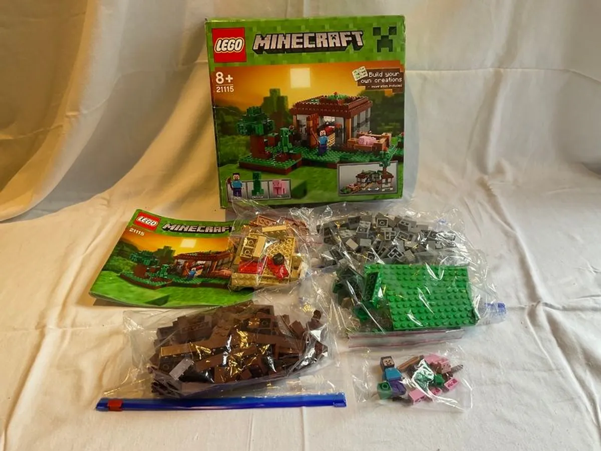 Lego Minecraft 21115 - Image 4