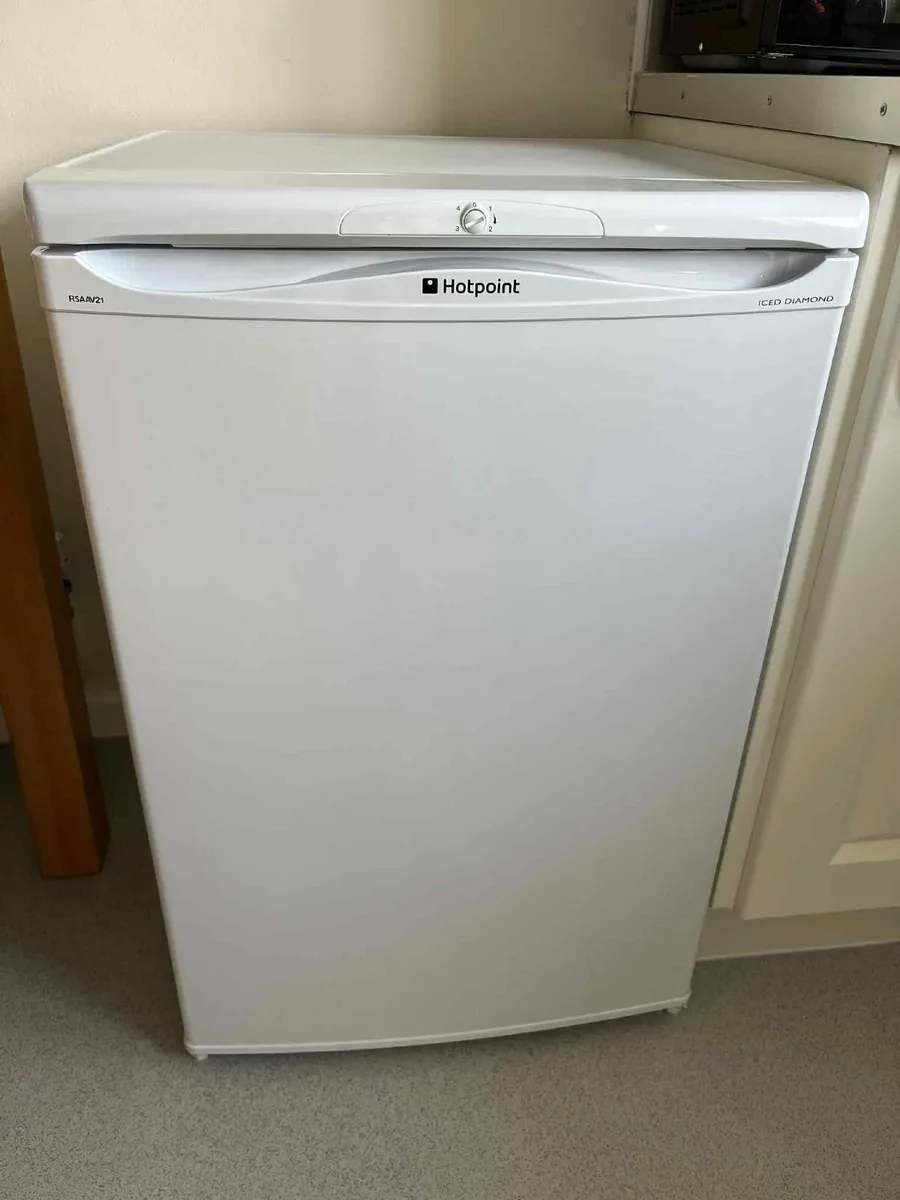 fridge freezer - Image 1