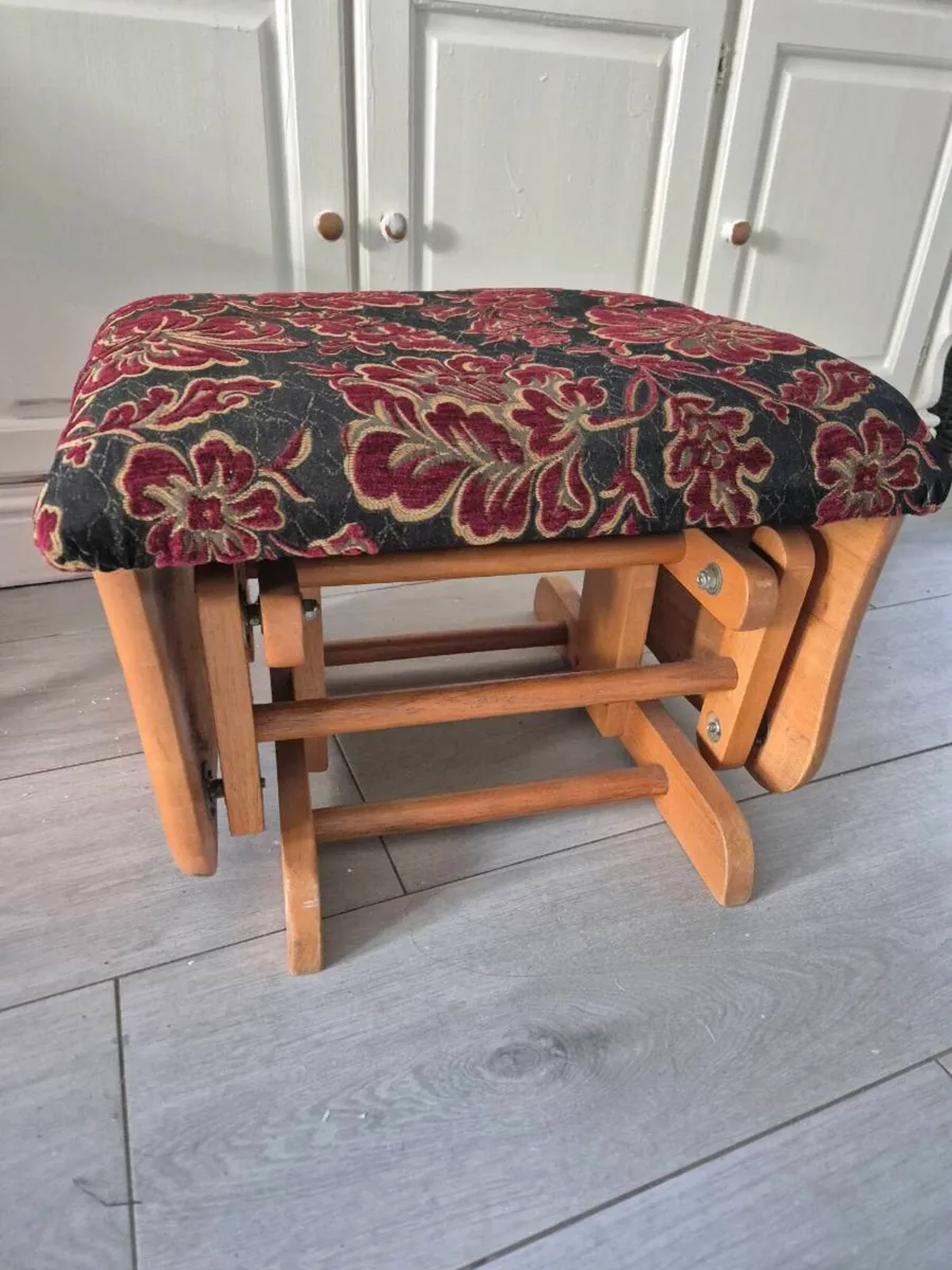 Rocking foot stool - Image 1