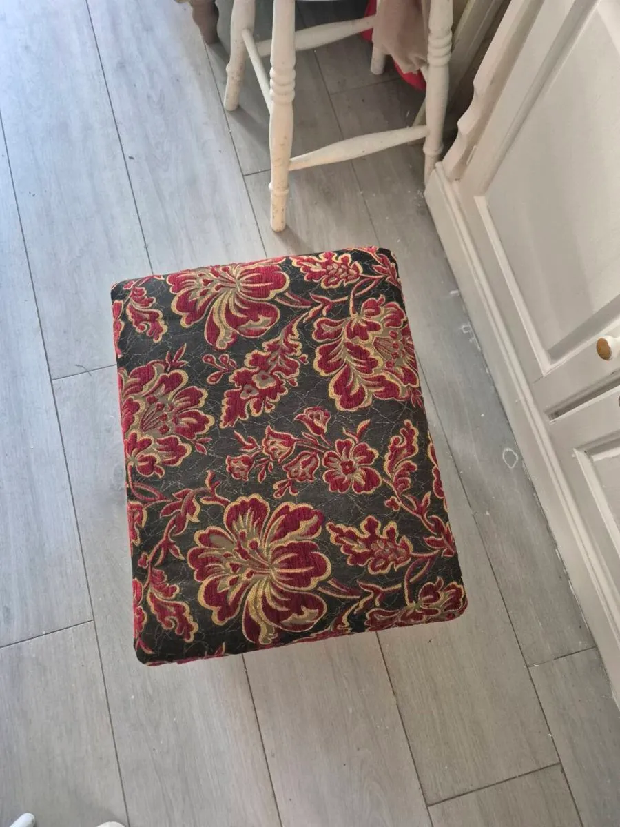 Rocking foot stool - Image 2