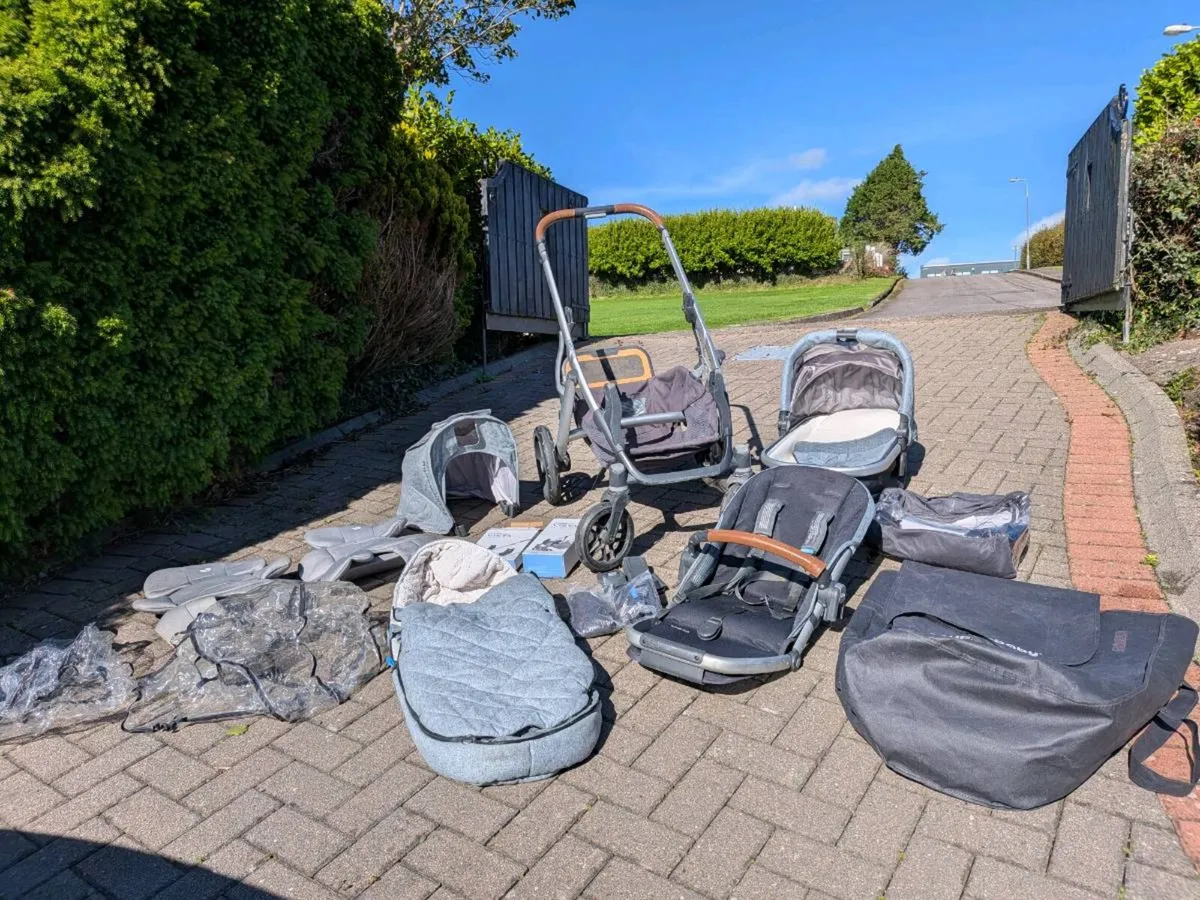 UPPAbaby Vista Travel System, Bassinet, Toddler Se - Image 1