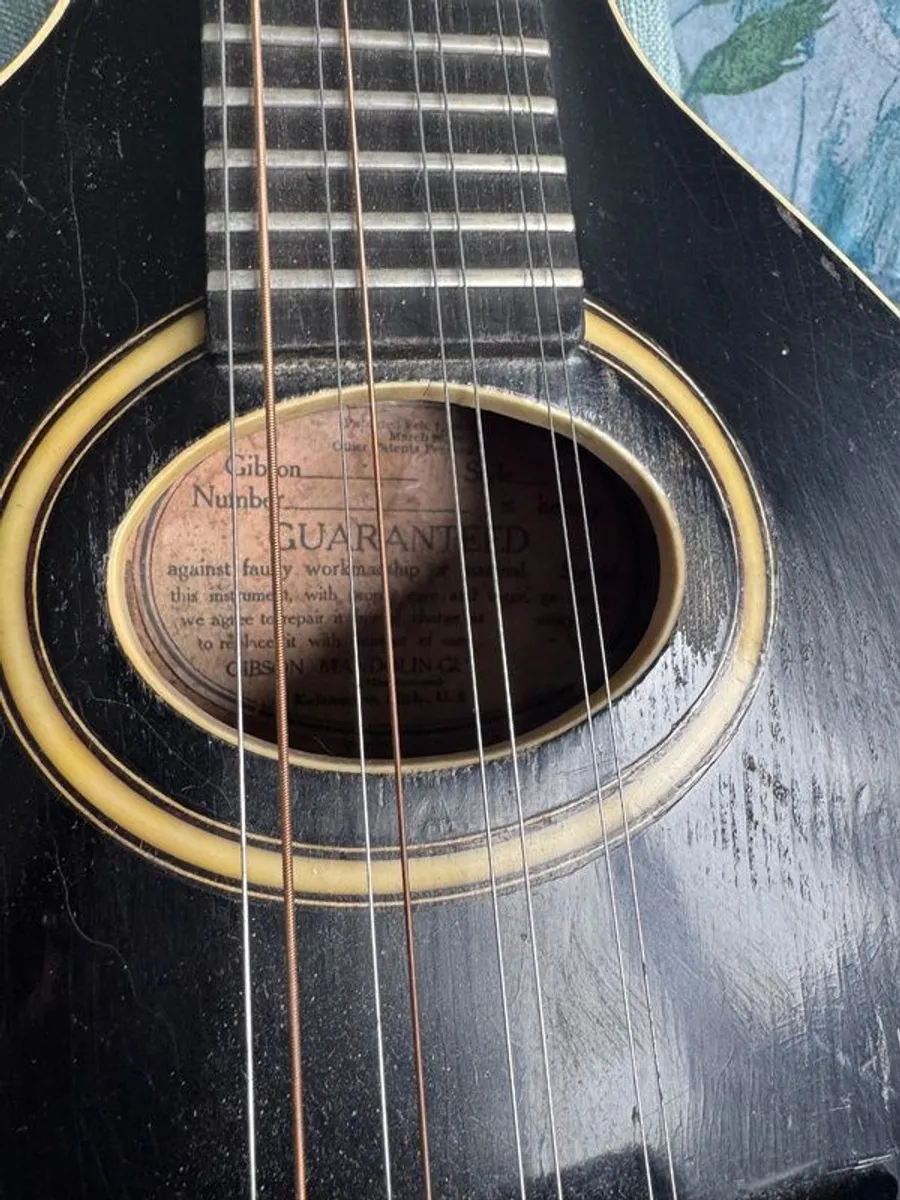 1920s Gibson "Snakehead" A-Style Mandolin (Blacktop) w/ Original Hard Case - Image 2
