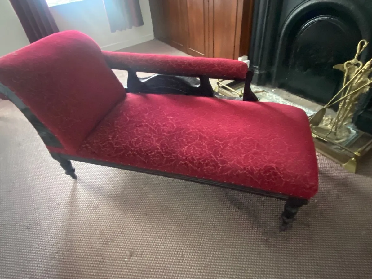 Chaise lounge - Image 1