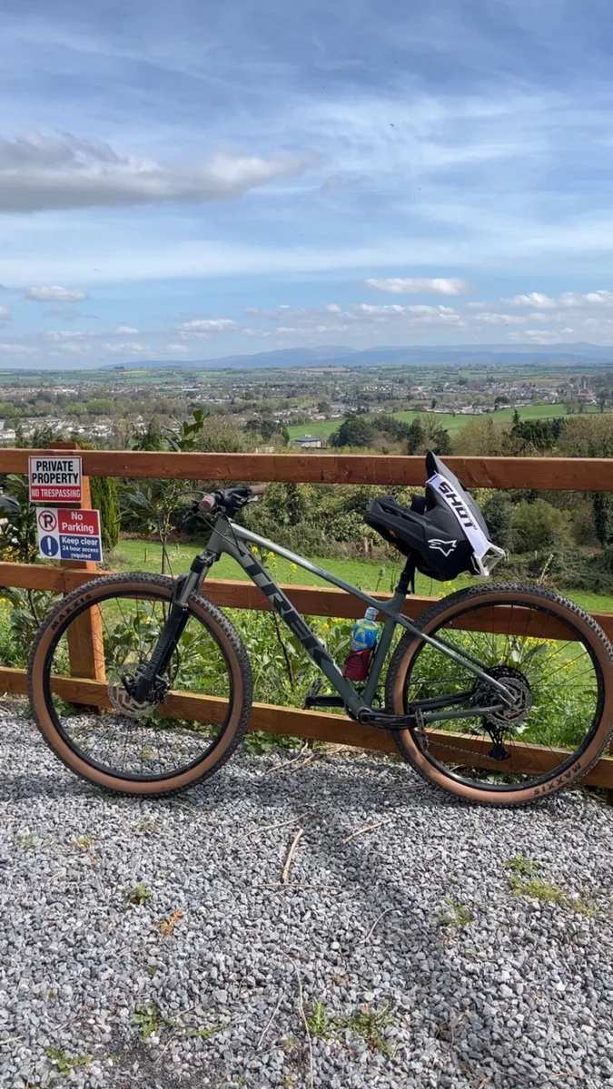 Mountain bike - Image 4