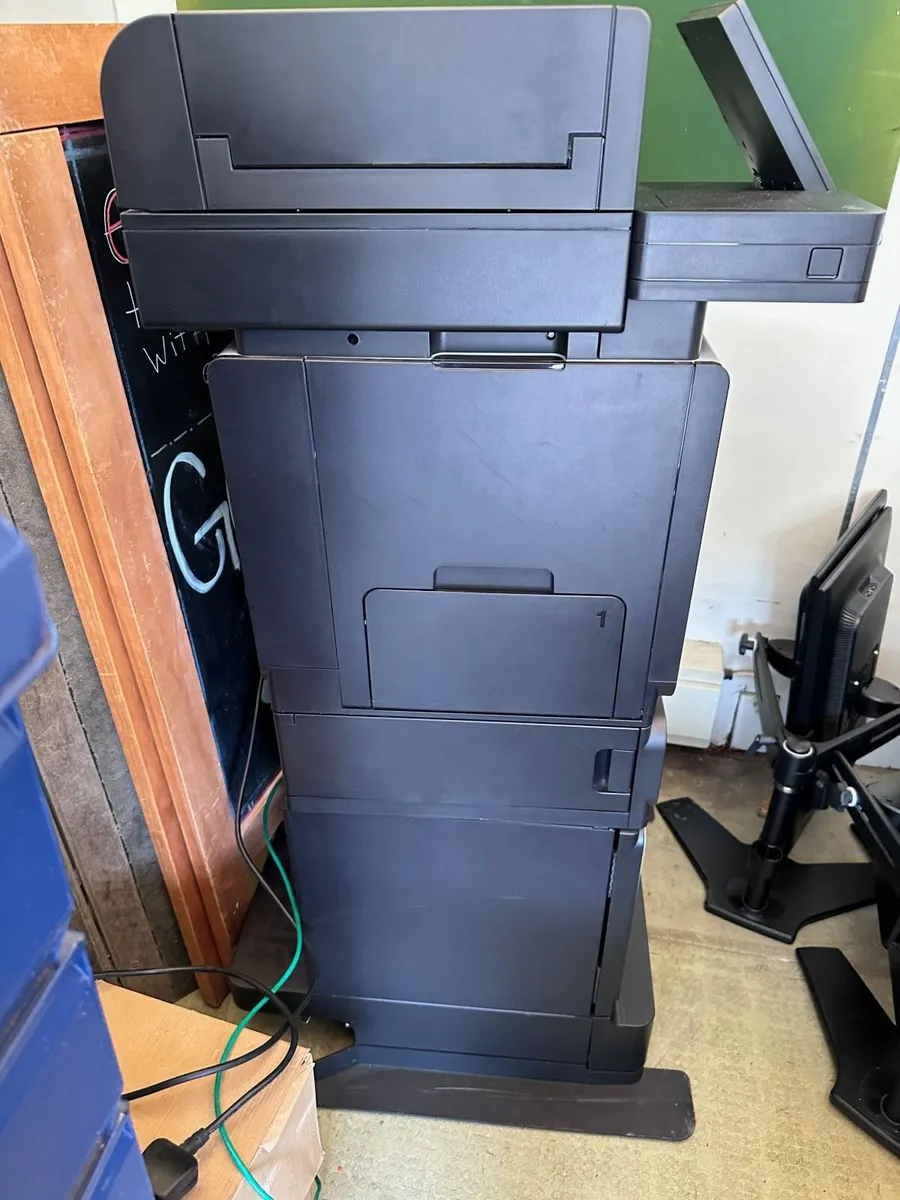 HP OfficeJet Enterprise Color MFP X585f - Image 2