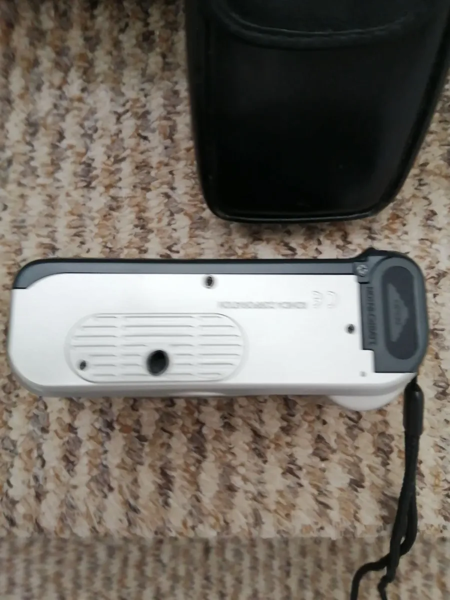 35mm camera - Image 2