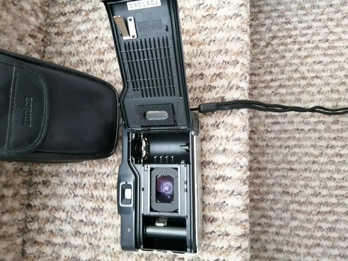 35mm camera - Image 4