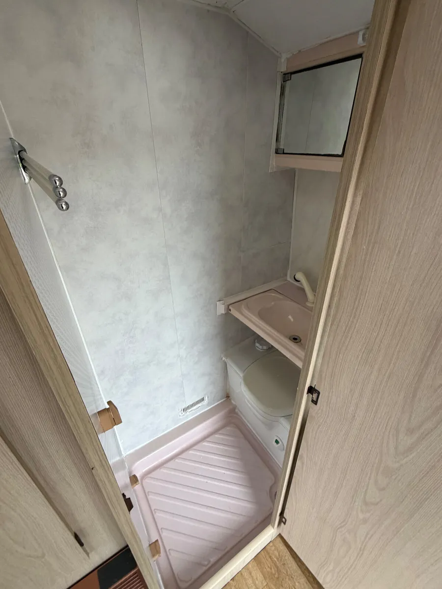 ✨BARGAIN ABI MONZA 2 BERTH✨ - Image 4