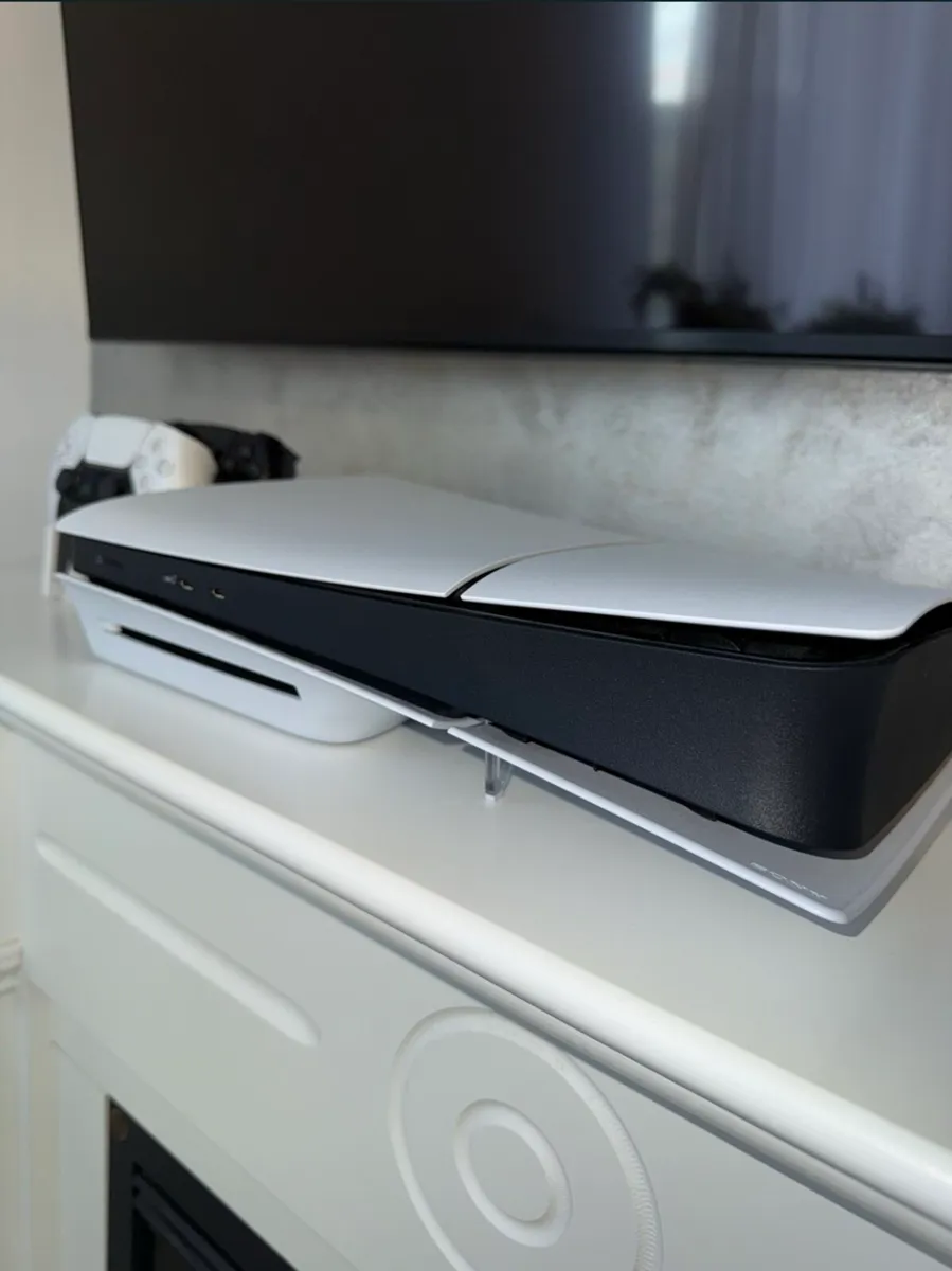PS5 SLIM DISC PlayStation 5 - Image 1