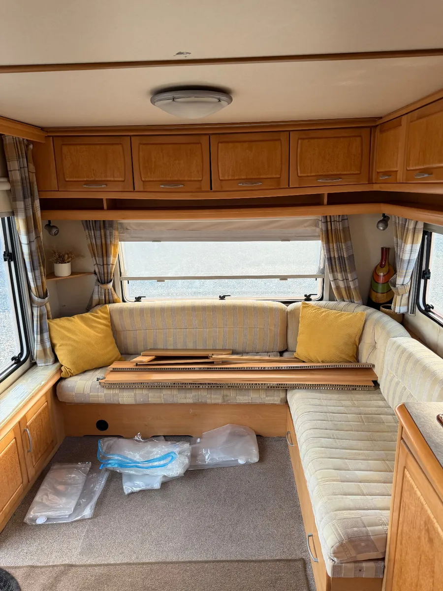 ✨HOBBY 4-5 BERTH✨ - Image 4