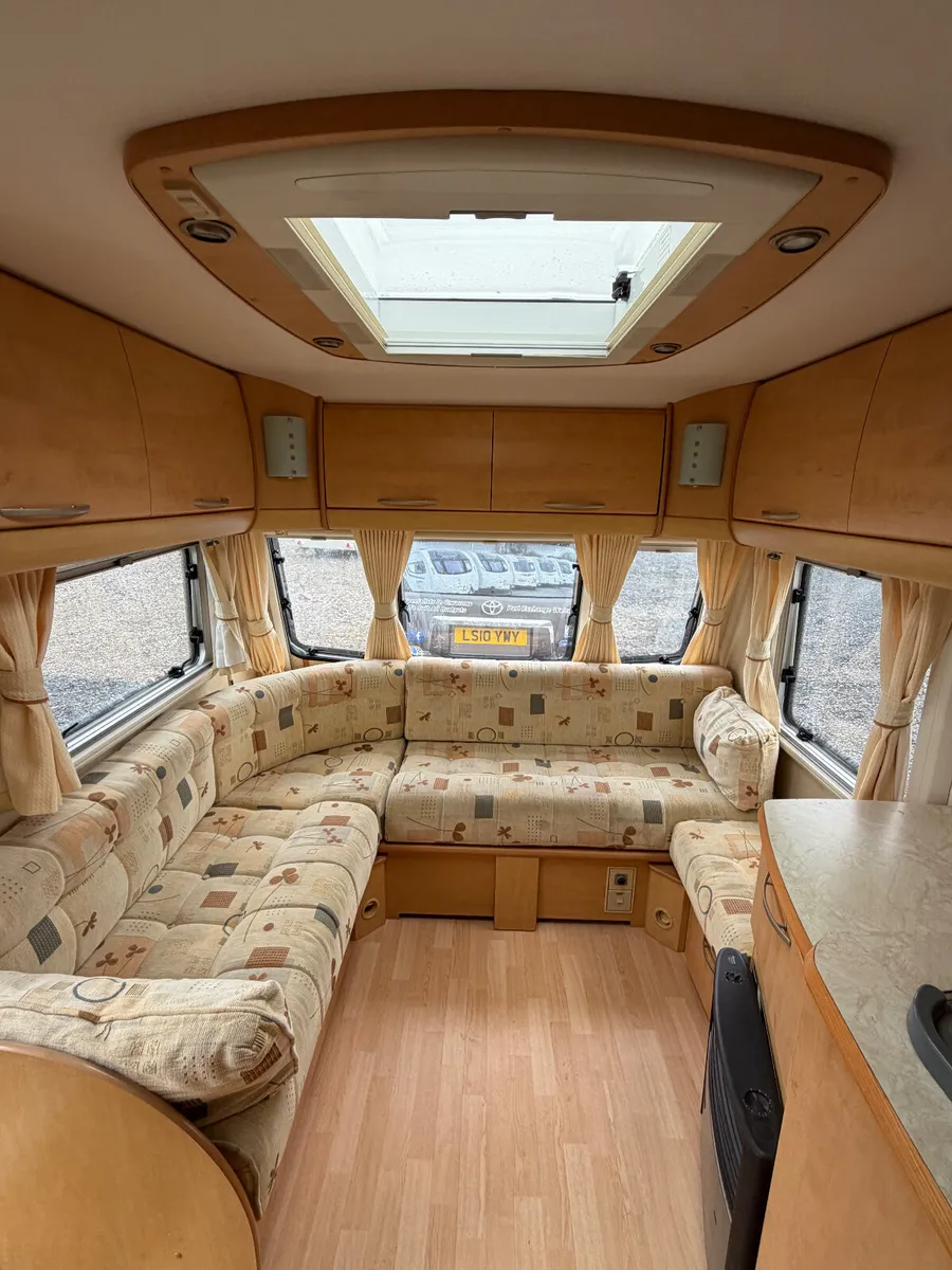 ✨BARGAIN BAILEY SENATOR 4 BERTH FIXED BED✨ - Image 3