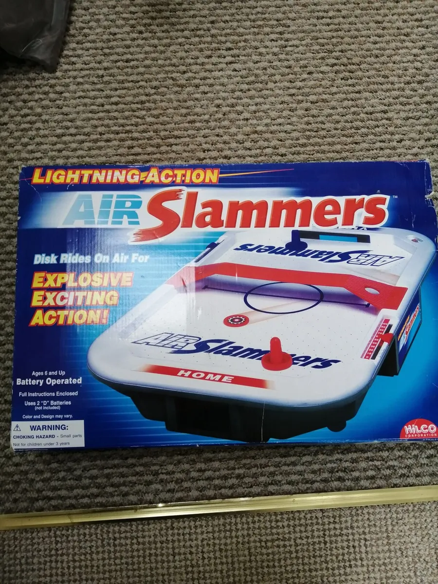 Air hockey game - Image 1
