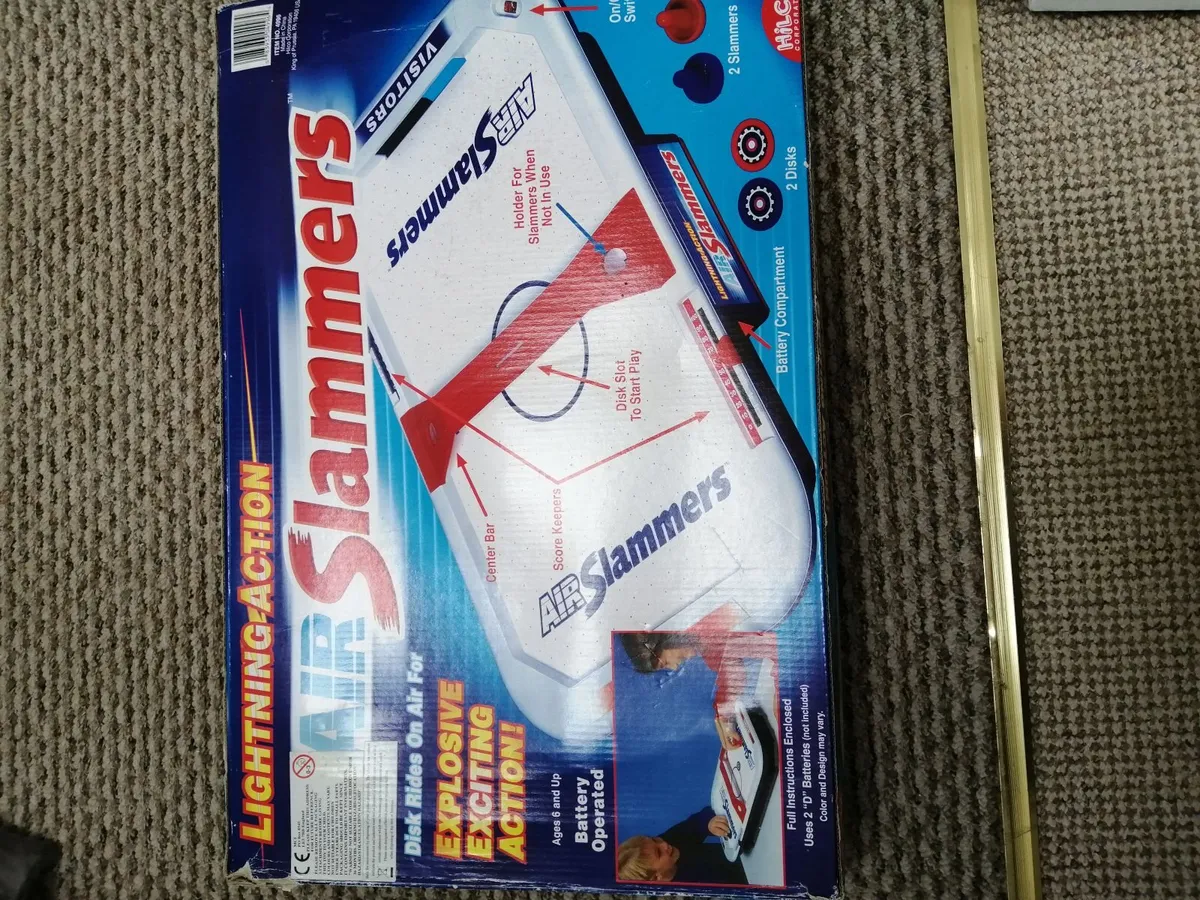 Air hockey game - Image 2
