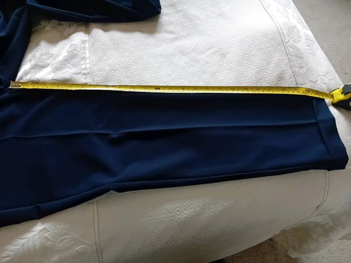 Ladies Benetton Navy Trousers Size 14 - Image 2