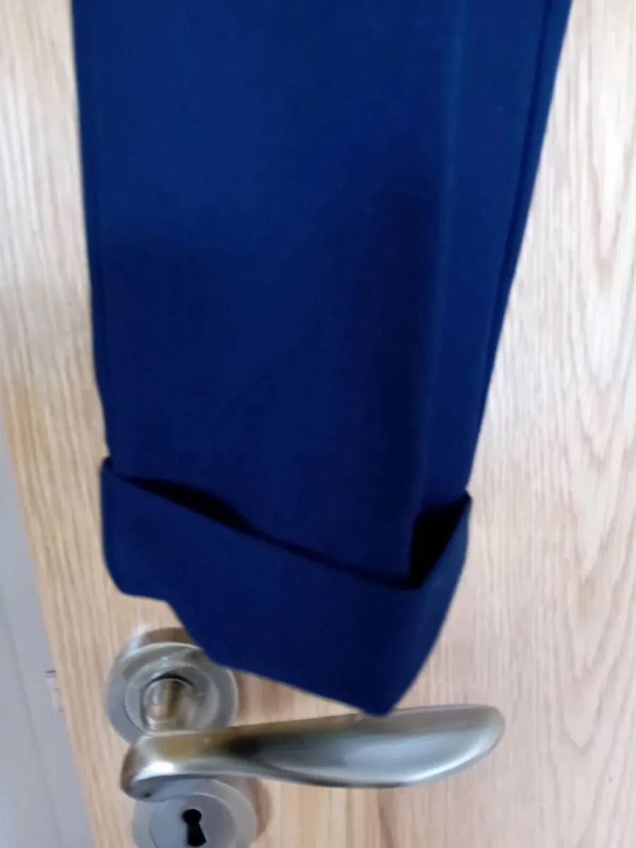 Ladies Benetton Navy Trousers Size 14 - Image 3