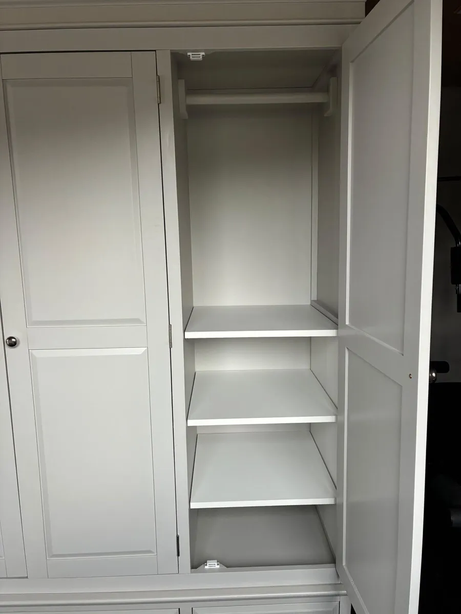 Wardrobe 3 door & wardrobe 2 door for sale - Image 2