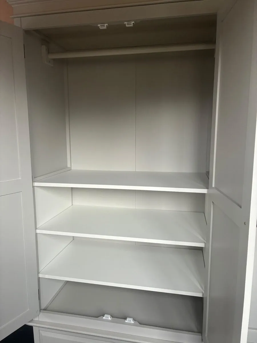Wardrobe 3 door & wardrobe 2 door for sale - Image 3