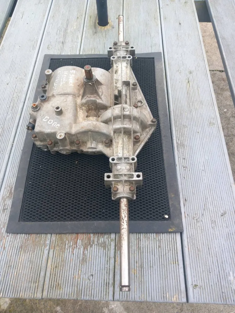 Honda/Castlegarden manual gearbox for sale - Image 2