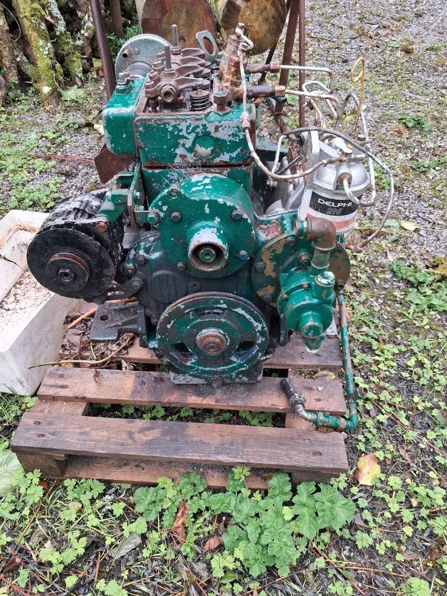 Boat engine - Image 3