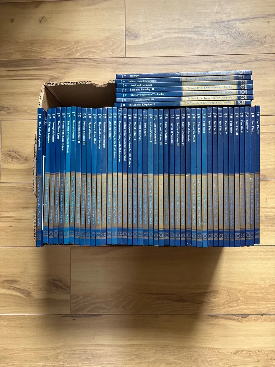 Complete set of encyclopaedia - Image 2