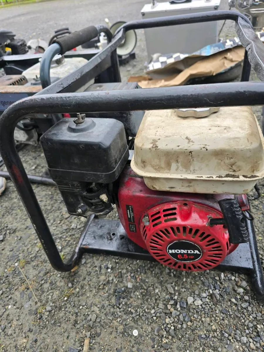 Honda generator - Image 1