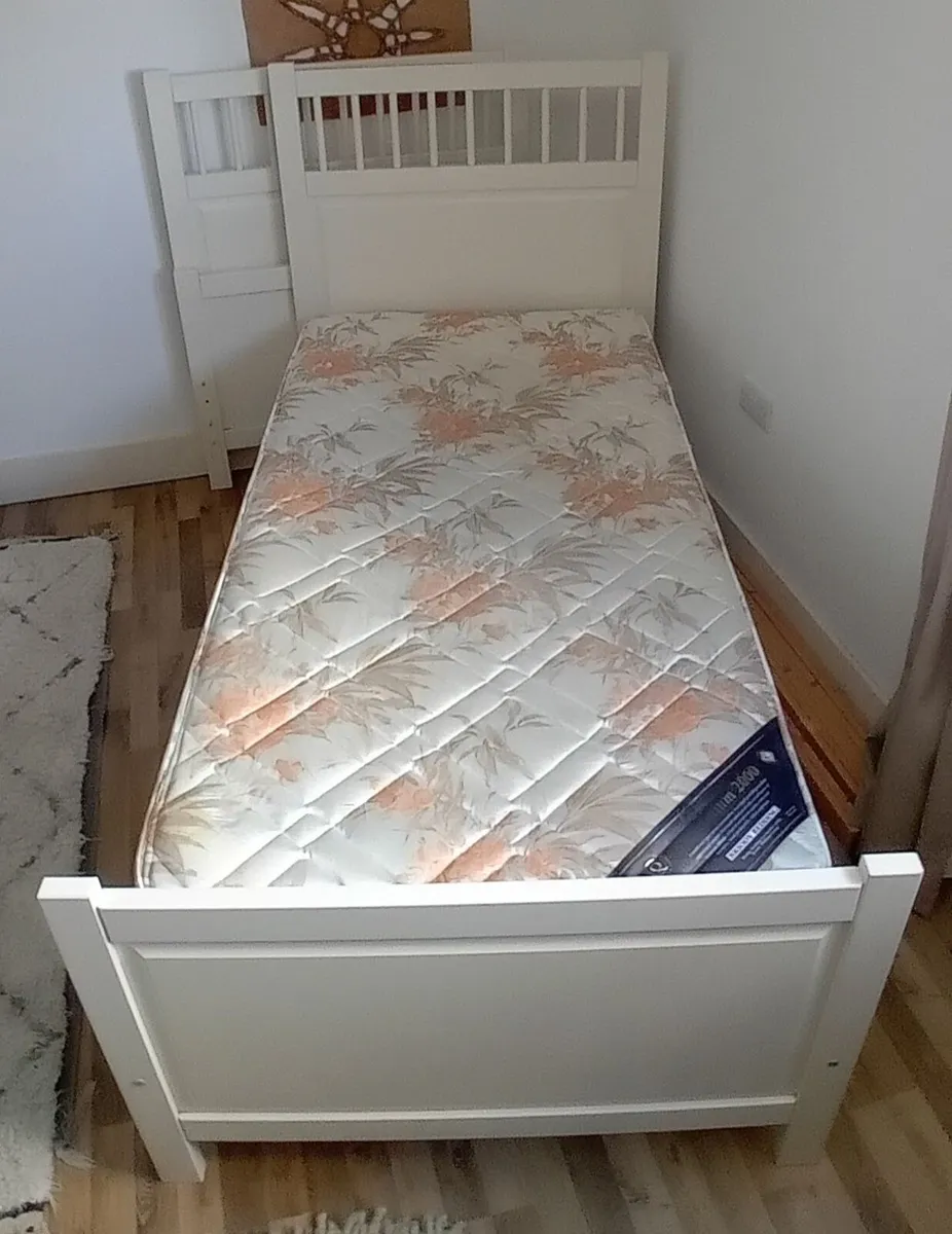 2 white Ikea single beds - Image 1