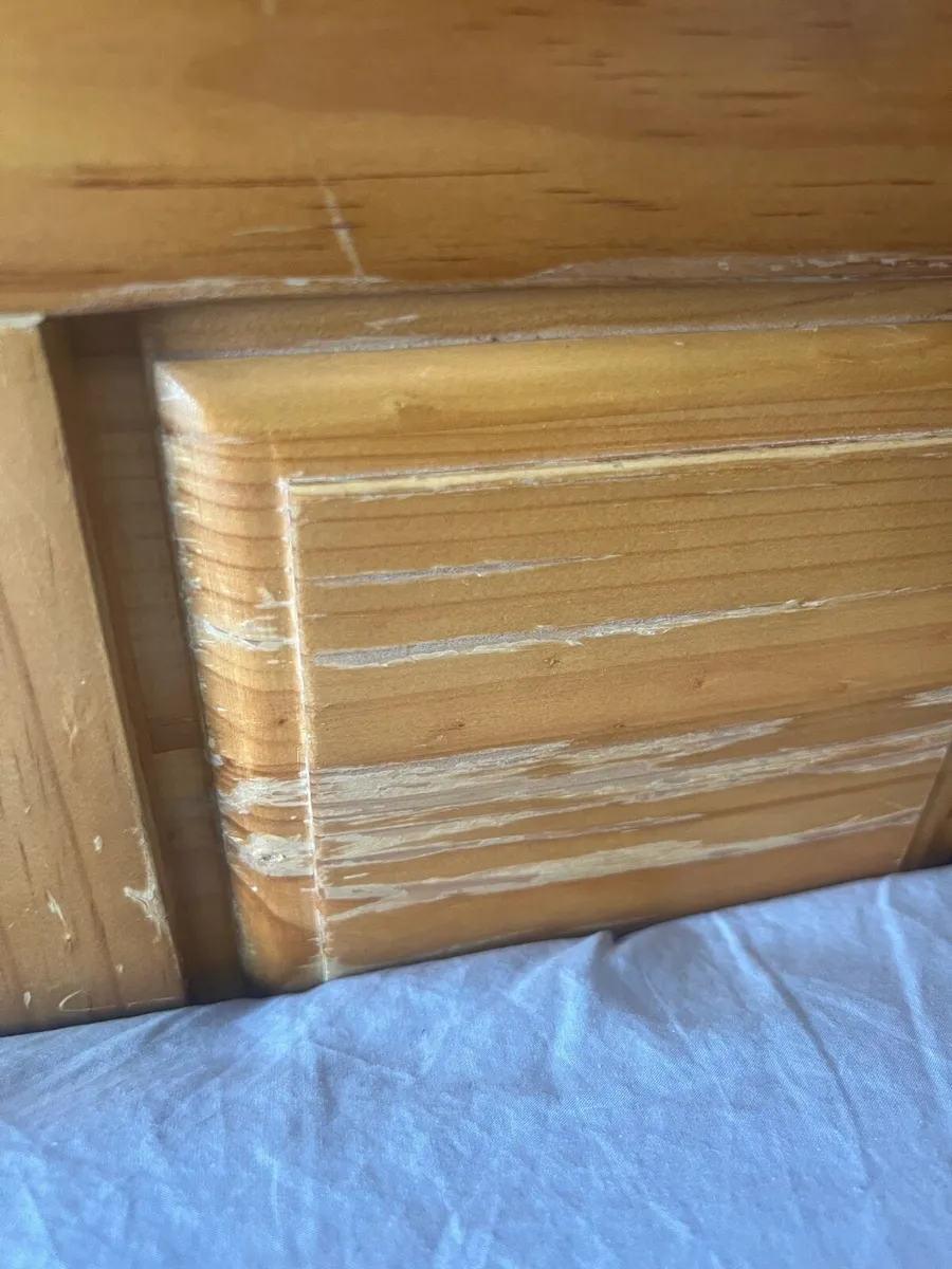 Bedroom furniture - Image 3