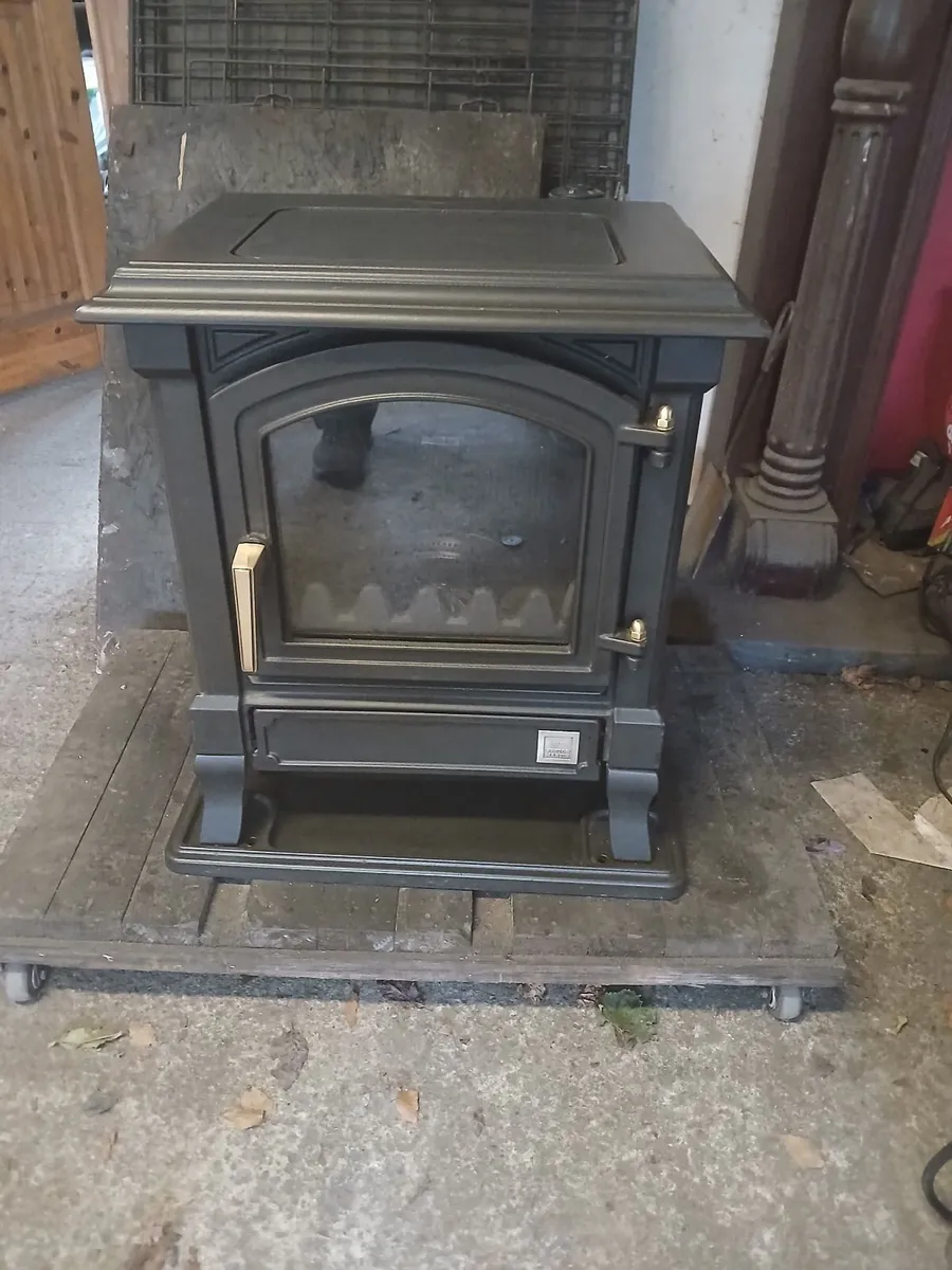 Nestor Martin 5 kw oil stove refurbished - Image 1