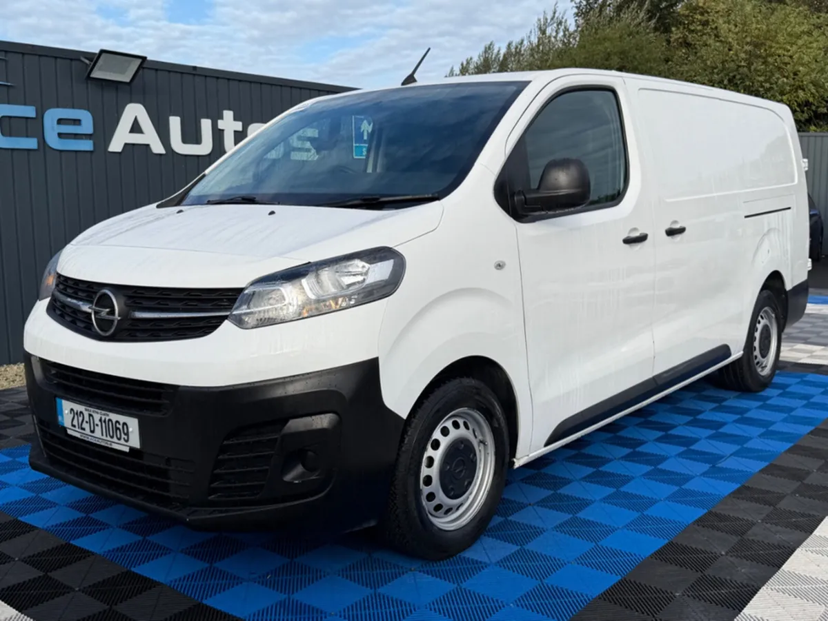 Opel Vivaro 3 SEATER - 1.5L DIESEL - MANUAL - 12M - Image 2