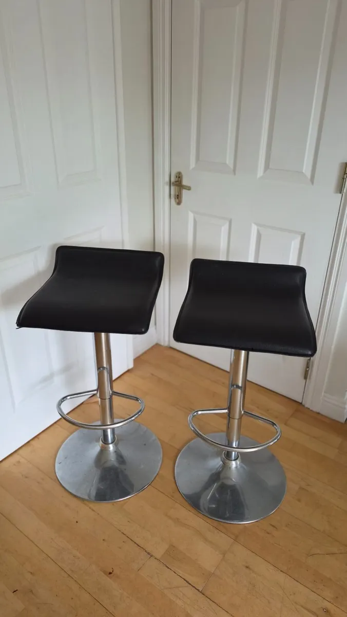 Bar Stools x 2 - Image 2