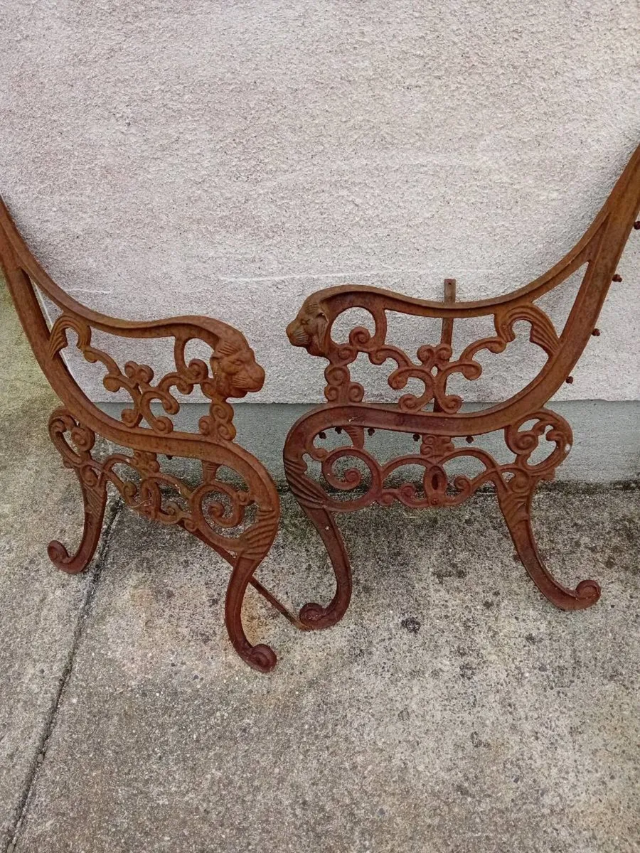 BENCH ENDS
