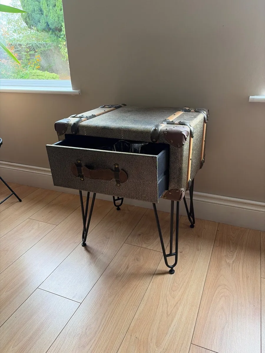 Side Table - Image 2