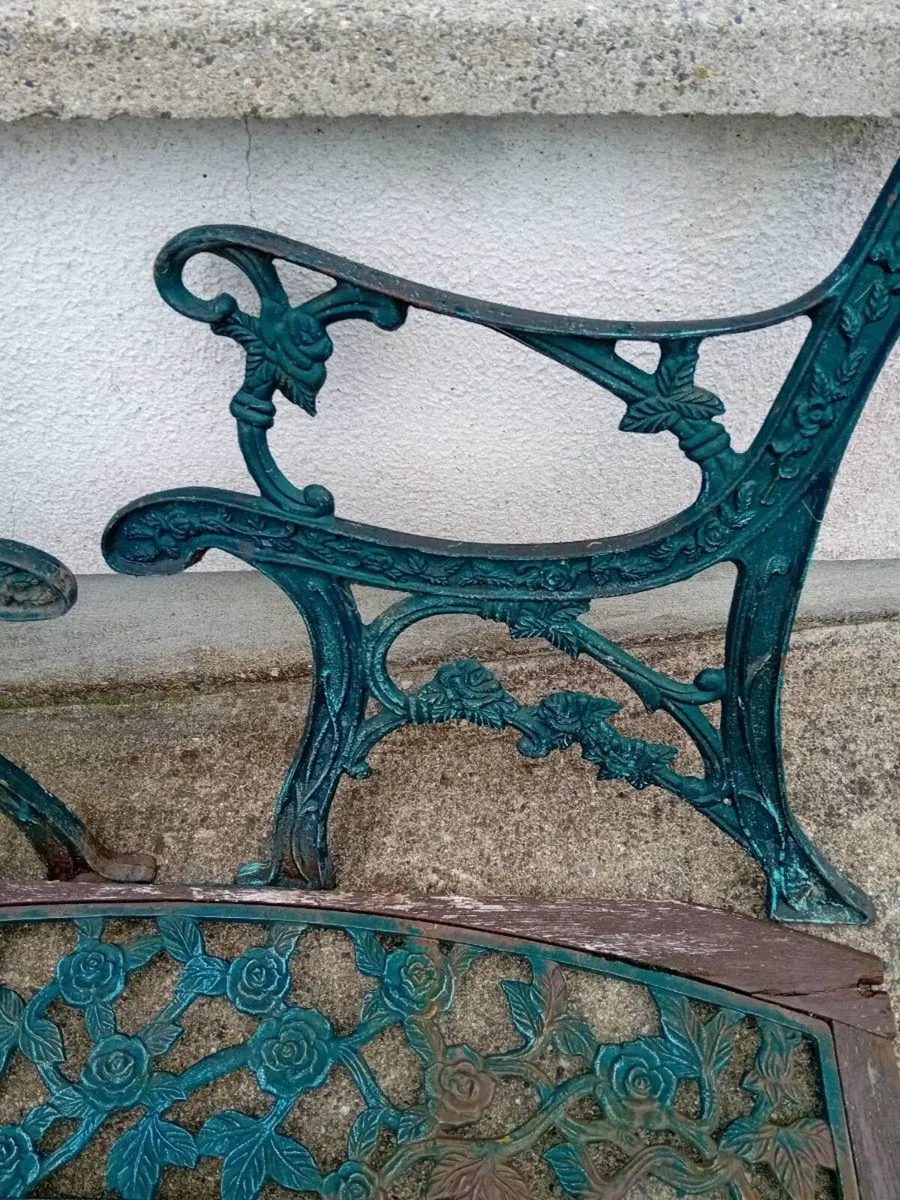 BENCH ENDS AND BACK - Image 2