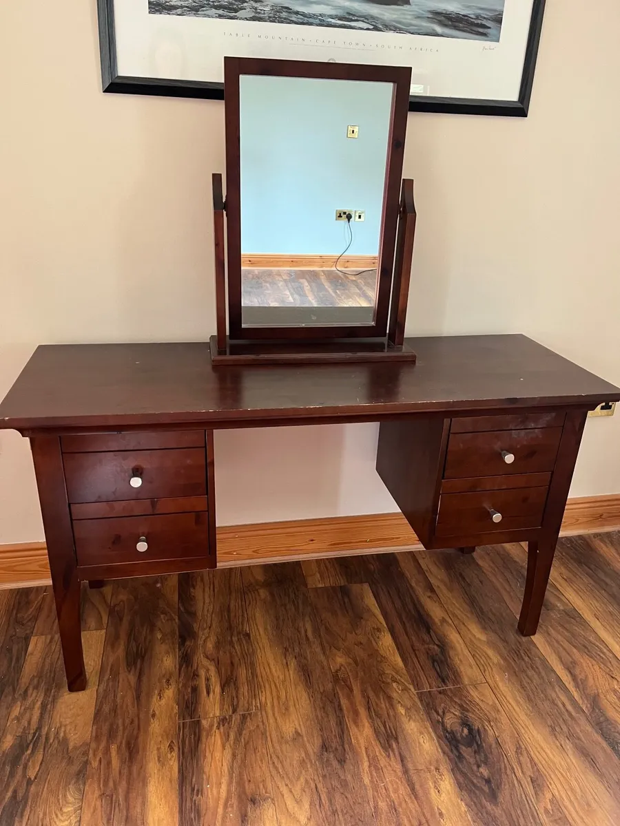 Bed frame (superking 6ft) & matching dresser - Image 3