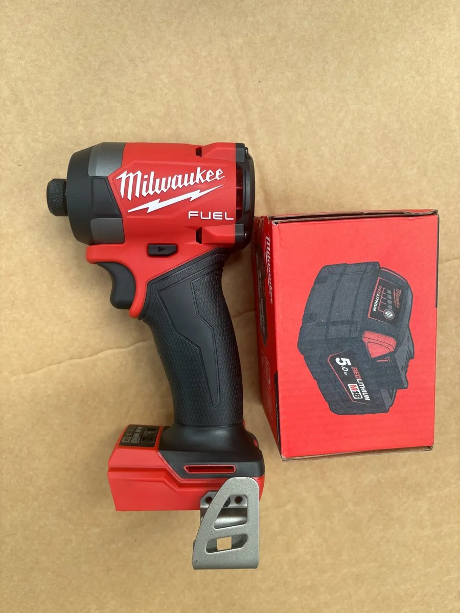Milwaukee Fuel Gen 4 / 5ah new - Image 1