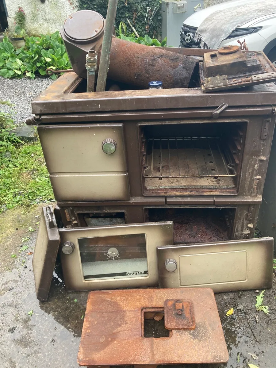 Stanley stove - Image 2